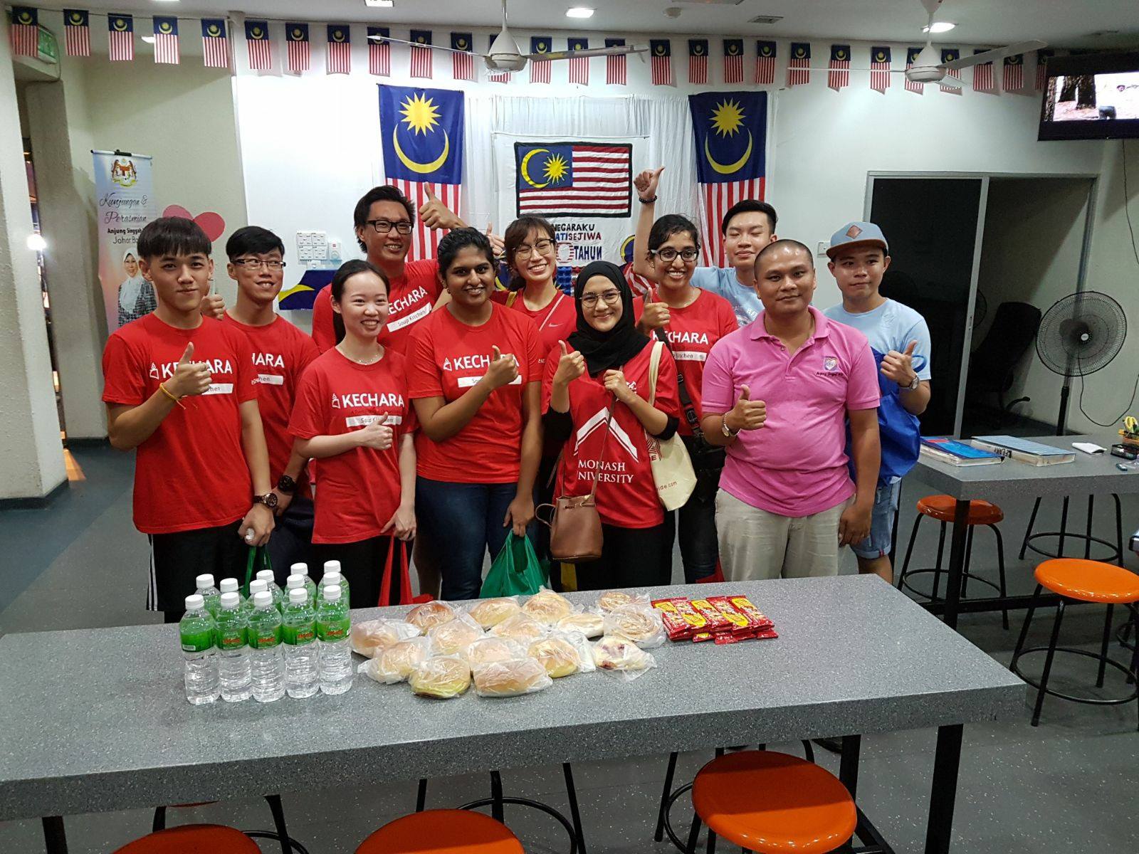 Help These 8 Selfless Soup Kitchens Fight Hunger In Msia One Meal At A Time